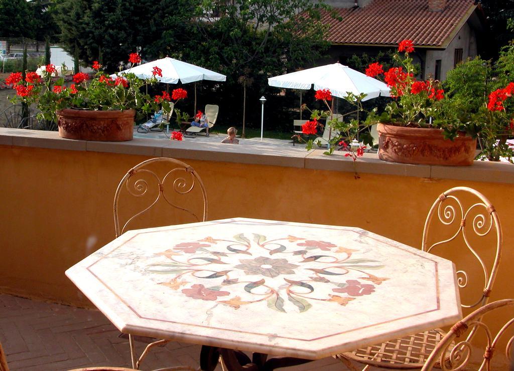 Residenza D'Epoca Il Biribino Hotell Città di Castello Rum bild