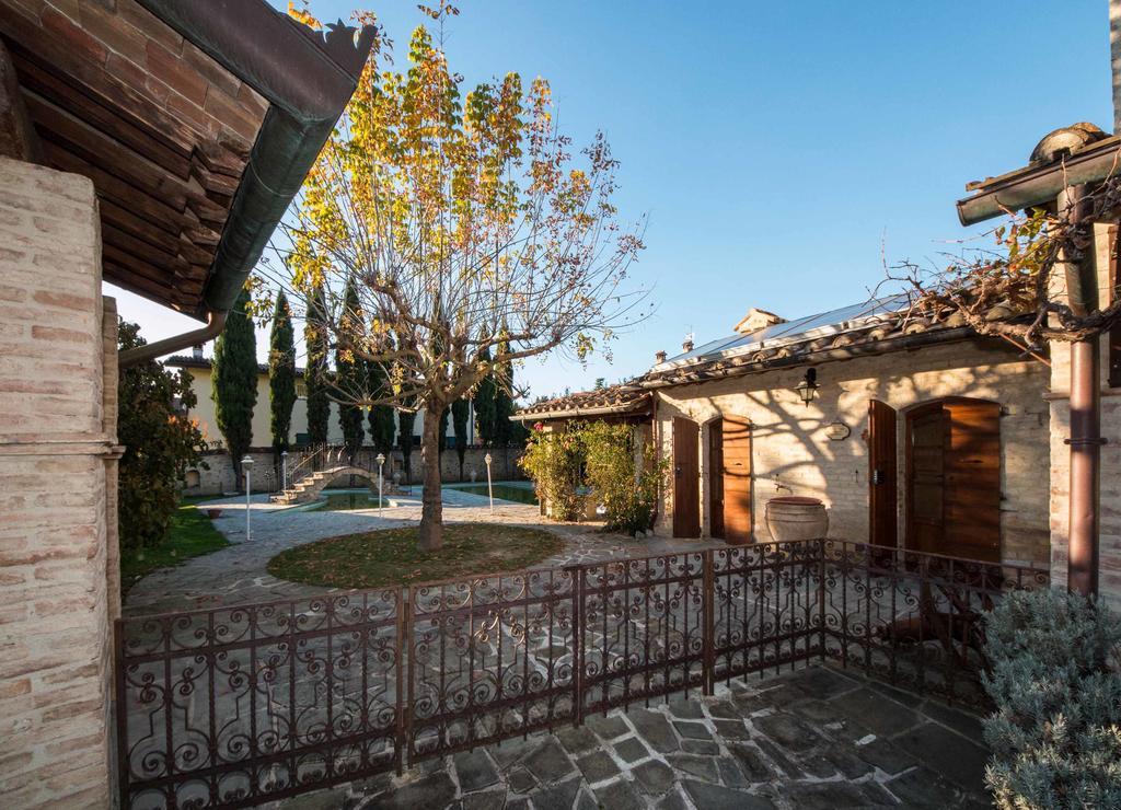 Residenza D'Epoca Il Biribino Hotell Città di Castello Exteriör bild